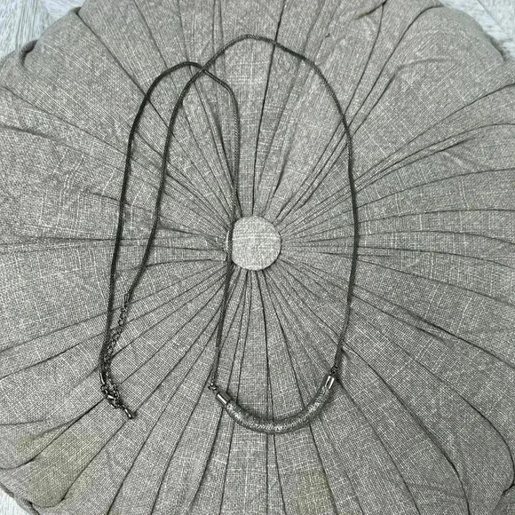 Costume  jewellery - Picture 1 of 4